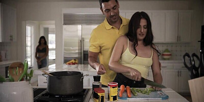 Heavenly Juan El Caballo Loco and Aubree Valentine - break up sex clip - MissaX