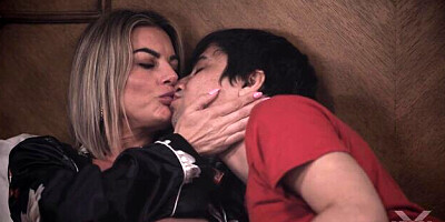 Cheating on phone clip with wet Ricky Spanish from MissaX