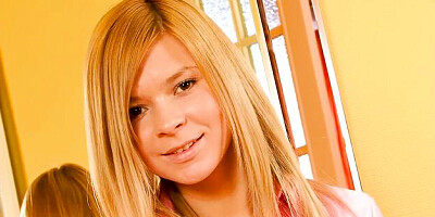 Irresistible Paloma's babe action