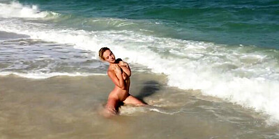 Watch elite Divine's action