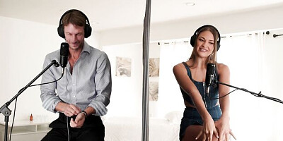 Watch smiling Gizelle Blanco and Ryan Mclane's porn