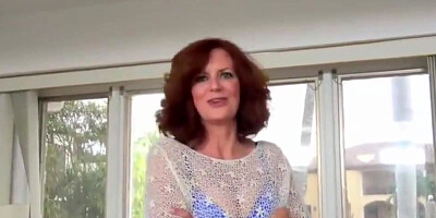 Mature milf wants to have big cock son fill her pussy handjob italian closeup homemade