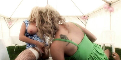 Amateur's big cock smut by Shagging Moms