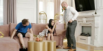 Daddy clip with fiery Ara Mix from Daddy4k