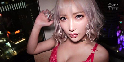 Aika's big tits scene