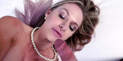 MILF with a very pretty face gets fucked in POV for fun