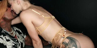 A big black cock going deep in the twat of a blonde