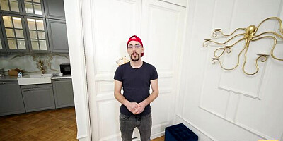 Bouncy Maya Sinn's blowjob video