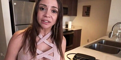 Erfahrene Lehrerin Havana Bleu Hilft Geilen Jungen