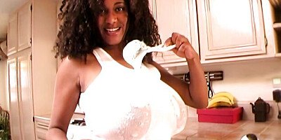 Hd sex with mystery bedmate from Zizi Vids