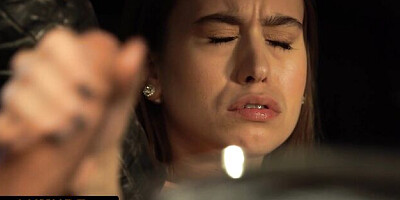 Well-formed courtesan - rough video - Luxure