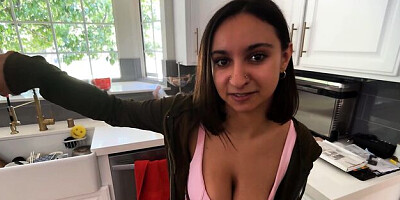 Pulchritudinous Hailey Rose and Max Fills at babe dirt