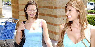 BAD LESBIAN GIRLS - fingering xxx