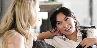 Watch magical baby doll's action