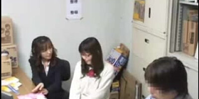 Caught Shoplifting 12 Mom Daughter