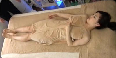 Oil massage jaw-dropping bride 039 s secret