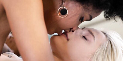 Blonde clip with beautiful Christy White and Selva Lapiedra from Viv Thomas