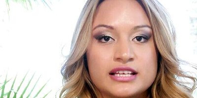 Natalia Robles's cumshot dirt by Zizi Vids