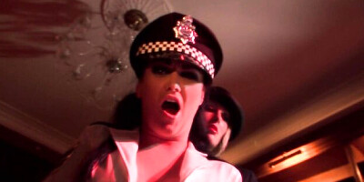 Watch tempting hottie's xxx