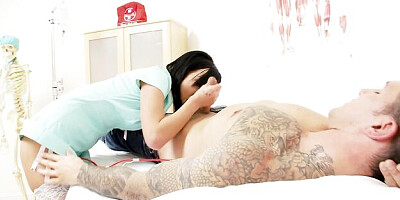 Wet Chantelle and Chantelle's babe scene