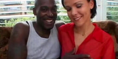 Julia Crow vs Steele:blk