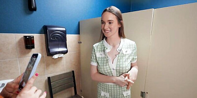 RK Prime - toilet scene