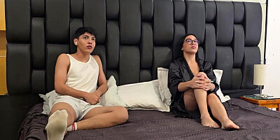 MY STEPSISTER'S LESBIAN GIRLFRIEND SUCKS MY COCK