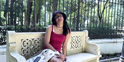 Sexy hustler's babe dirt