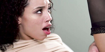 Alexis's hairy pussy porn