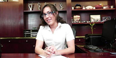 Watch endearing model's scene