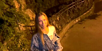 POV blowjob in public place