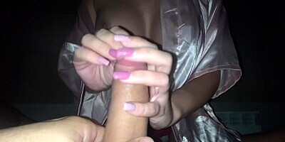 Cheating wife removes condom for more pleasure