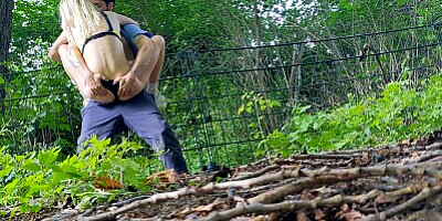 Outdoor sex in the park, we just cant stop fucking