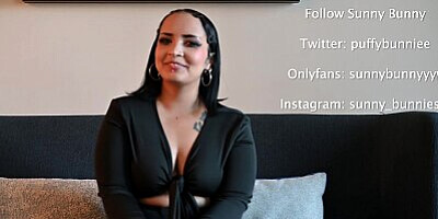 ((Watch This)) Big Booty Milf Is Stuck Then Gets Her Pussy Filled With CUM!! Sunny Bunny Gets Fucked