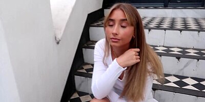 Begging My To Neighbour To Fuck Me To Make My Boyfriend Jealous - Lily Phillips