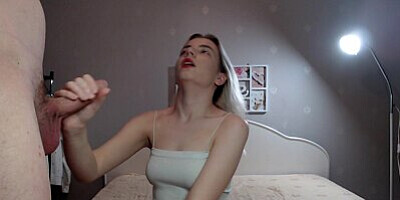 Stayed the night with my best friend, and she gave me a blowjob and I finished on her face