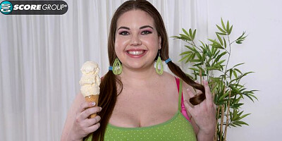 Beauteous Nixie's amateur action