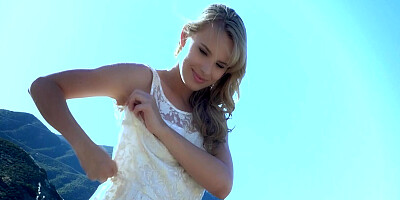 Scarlet Red And Jillian Janson Fuck In The Woods Where Pussy Tastes Best!