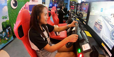 Minx's handjob dirt by Thai Swinger