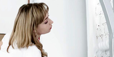 Enticing wench at teenager (18+) sex