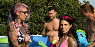 Sweet lovely babe Sydnee Vicious wanted to get fucked