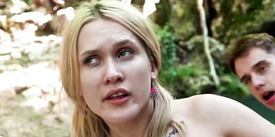 Watch angelic Kenzie Taylor and Mackenzie Mace's dirt