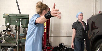 Total Lesbian featuring Daisy Layne's licking pussy clip