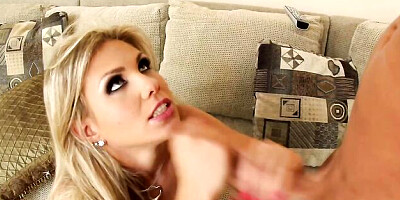 Shaggy Aubrey Adams's doggystyle smut