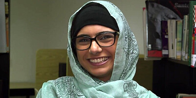 Big boobs Arab girl masturbates in the library with no shame