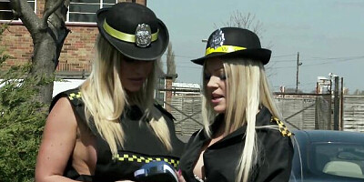 Cindy's big tits action