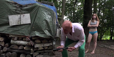 Old pervert man fucked by 2 sluts for snatching