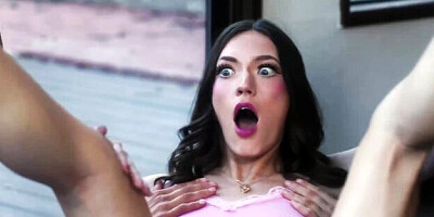 She Seduced Me featuring Alex Grey and Leah Gotti's babe scene