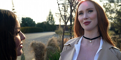 Pale redhead with a shaved pussy works for a facial