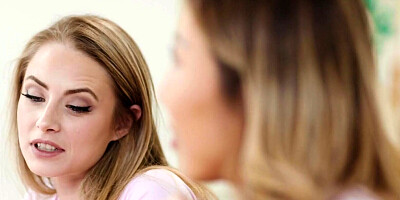 Babes Eliza Ibarra, Kyler Quinn, Kimmy Kimm, & Nicole Doshi Compete In Nipple Sucking & Face Fucking